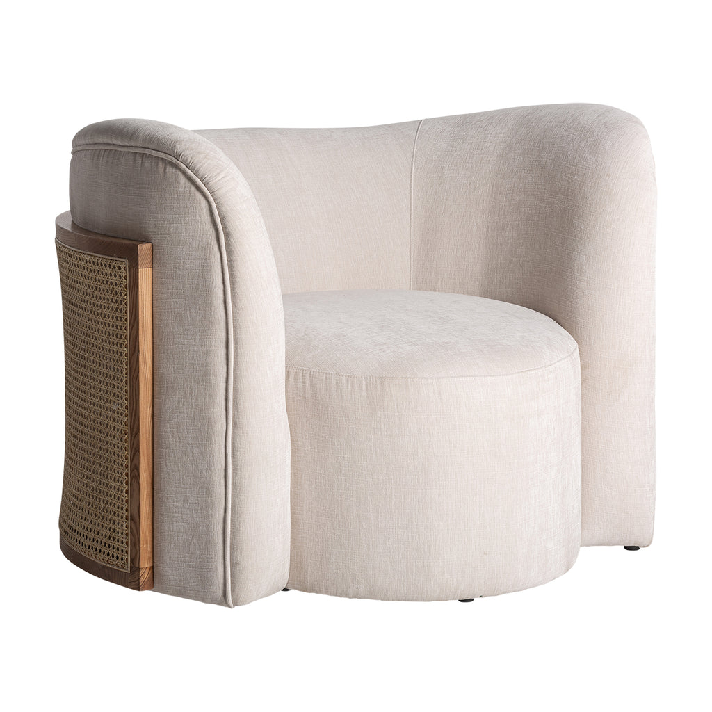 Handgefertigter Contemporary Sessel aus Kiefernholz und Rattan in Off-White