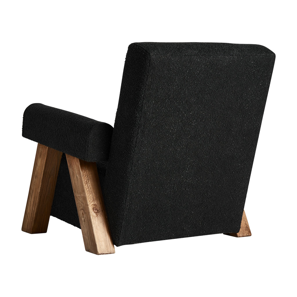 Handgefertigter Unikat Sessel aus recyceltem Kiefernholz und schwarzem Polster