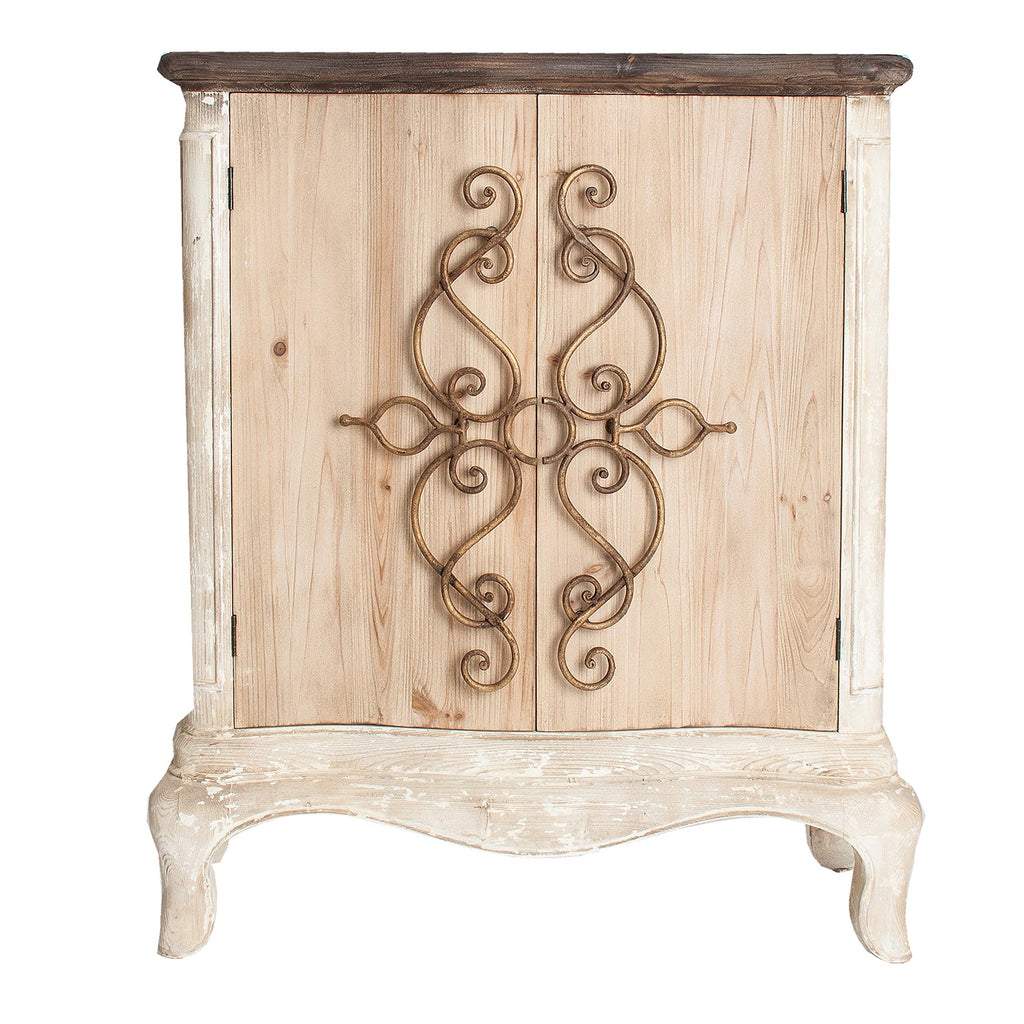 Beige Kommode aus Tannenholz mit dekorativen Griffen im Stil Provence - Maison Oudh