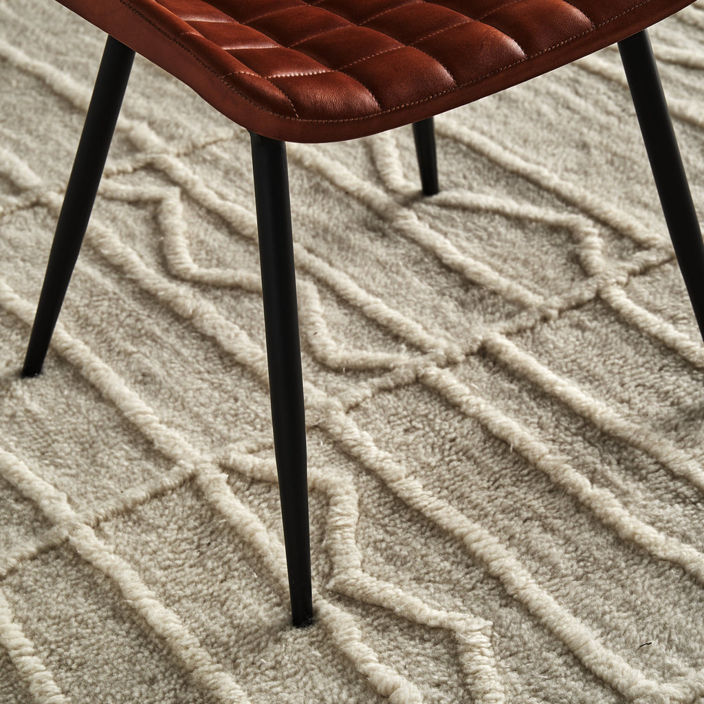 Cremefarbener Teppich mit Fransen aus Wolle und Naturfasern - Maison Oudh