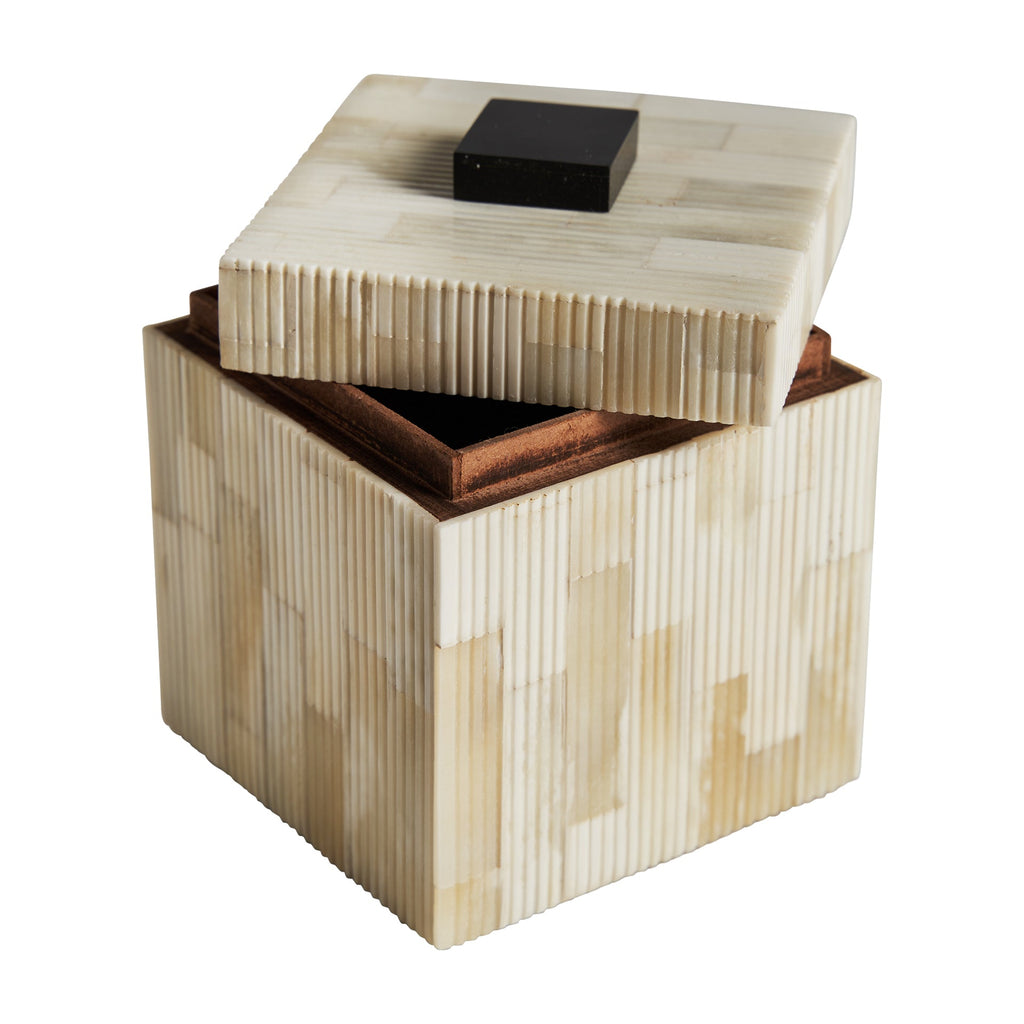 Elfenbeinfarbene Box mit Deckel aus Bone - Maison Oudh