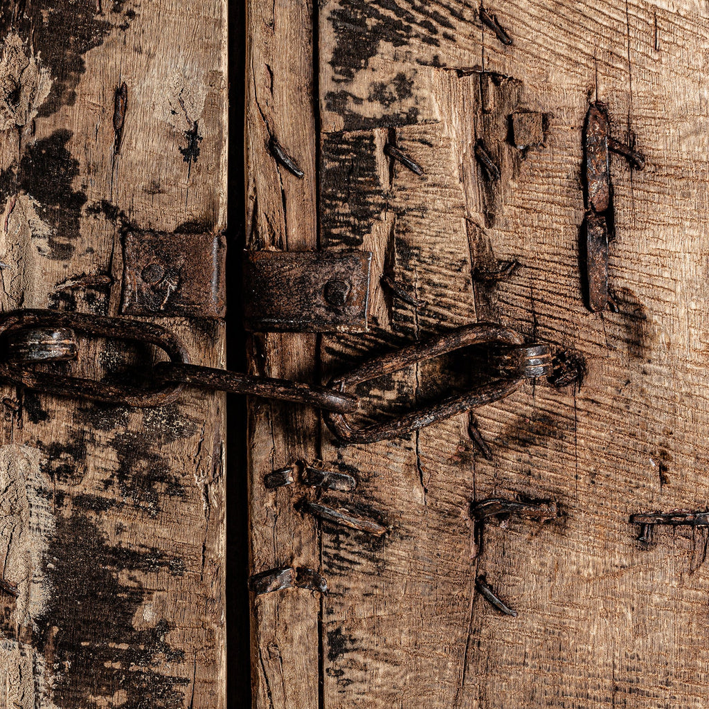 Handgefertigte Antike Holztür im Ethno Stil - Maison Oudh