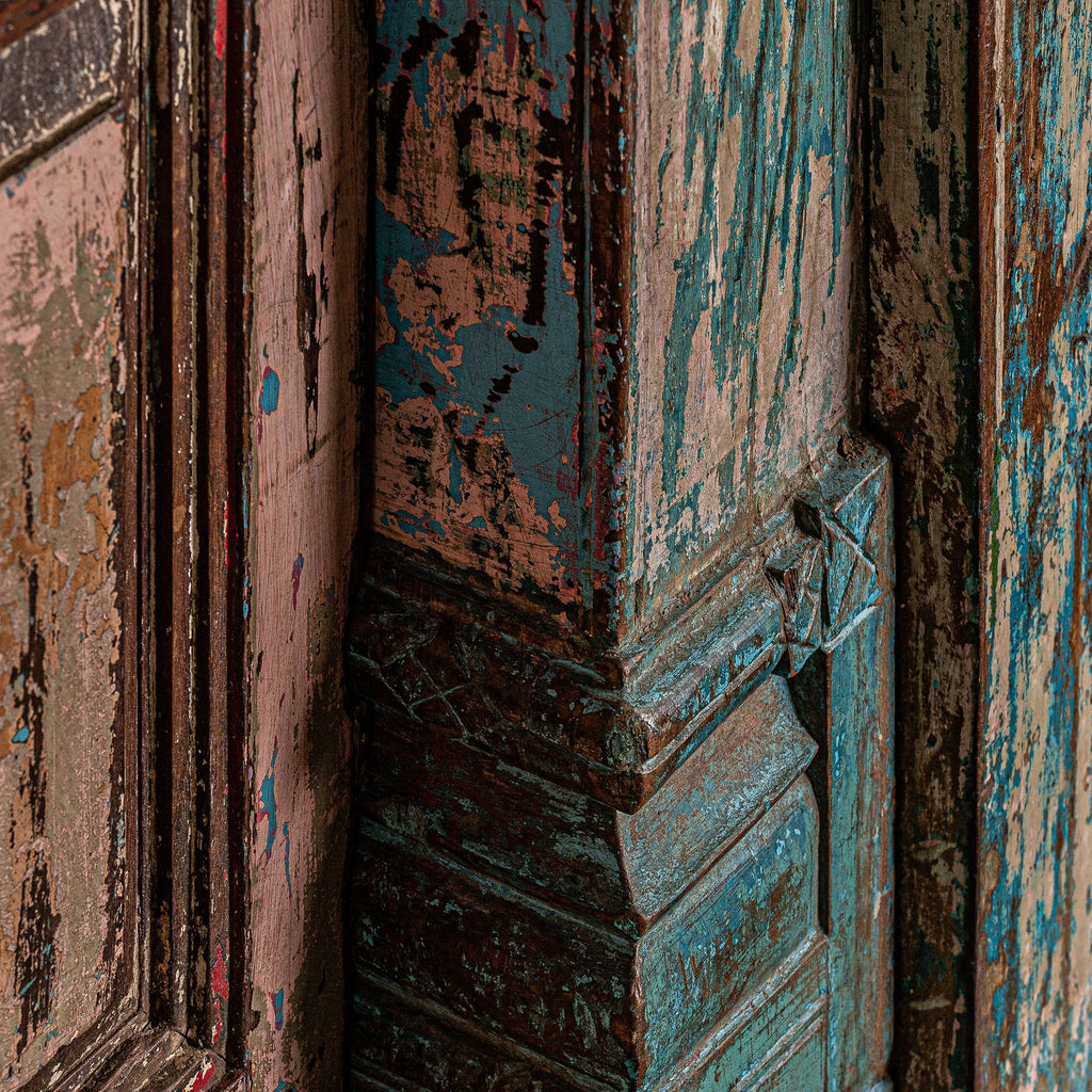 Handgefertigte dekorative Tür aus antikem Teakholz im Ethno Stil - Maison Oudh