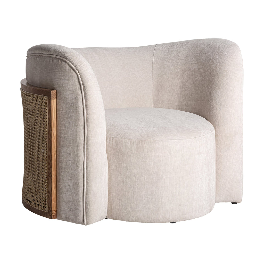 Handgefertigter Contemporary Sessel aus Kiefernholz und Rattan in Off-White - Maison Oudh