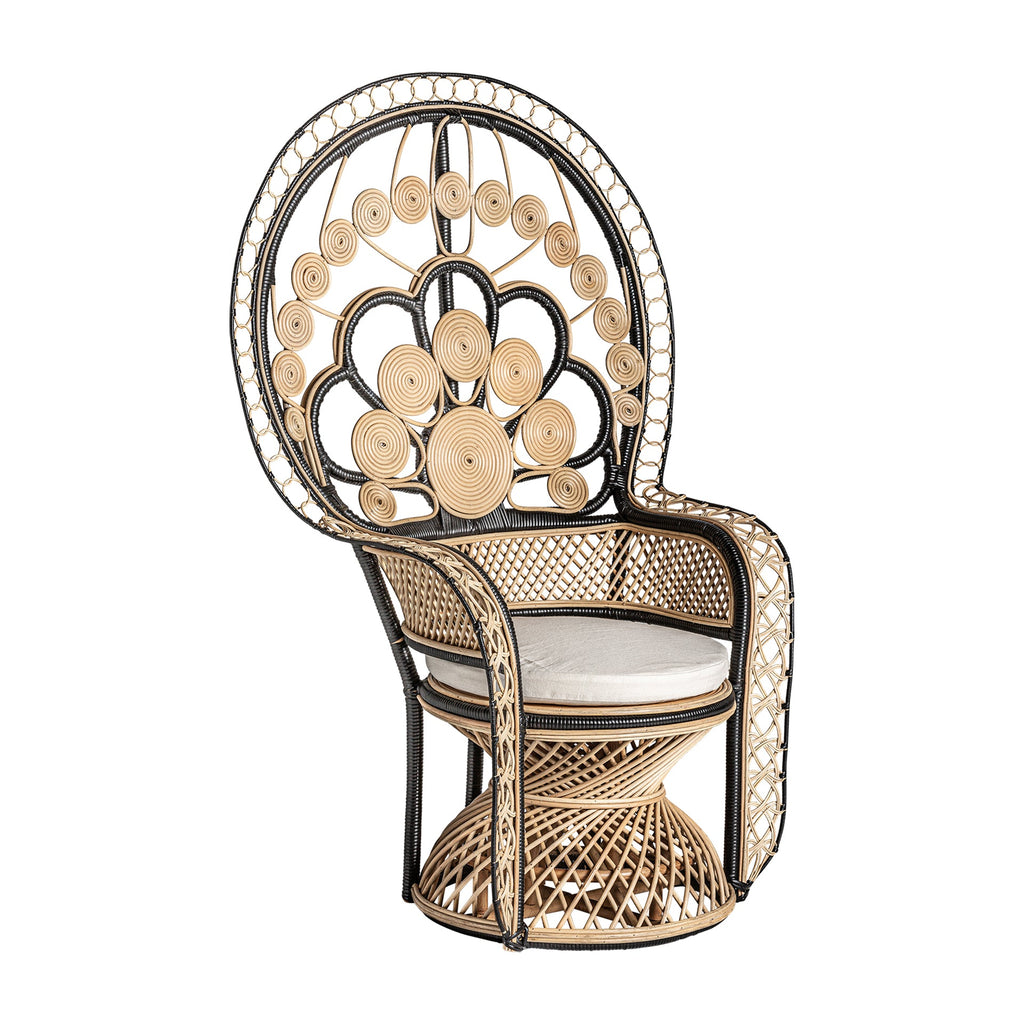 Handgefertigter Sessel aus Rattan mit Kissen - Maison Oudh