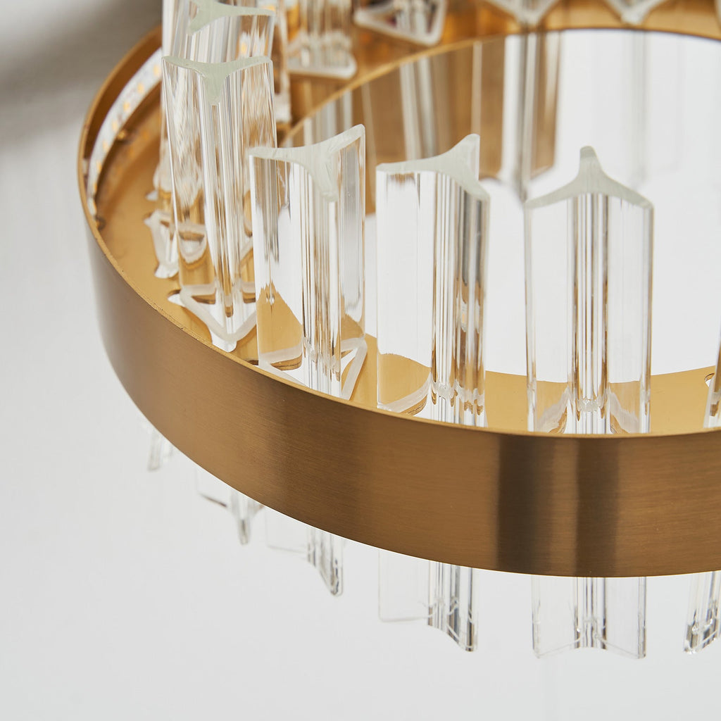 Runde Wandleuchte in Gold kombiniert mit Kristallglas - Maison Oudh