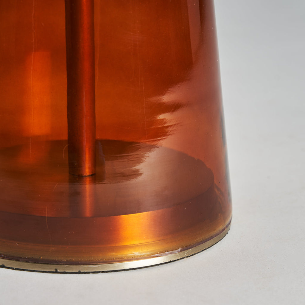 Runder Beistelltisch aus Glas kombiniert mit einer weissen Marmorplatte - Maison Oudh