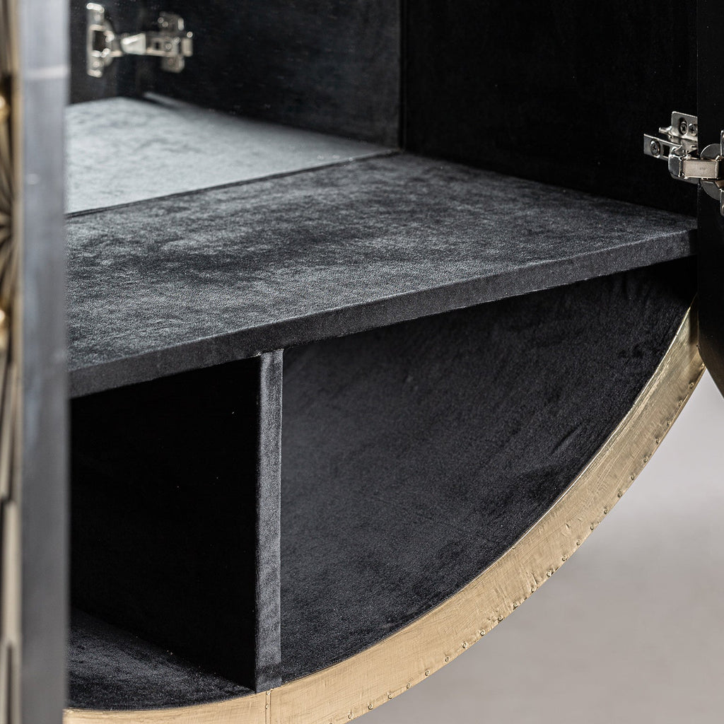 Runder Designer Barschrank aus schwarzem und weissem Bone kombiniert mit Gold - Maison Oudh