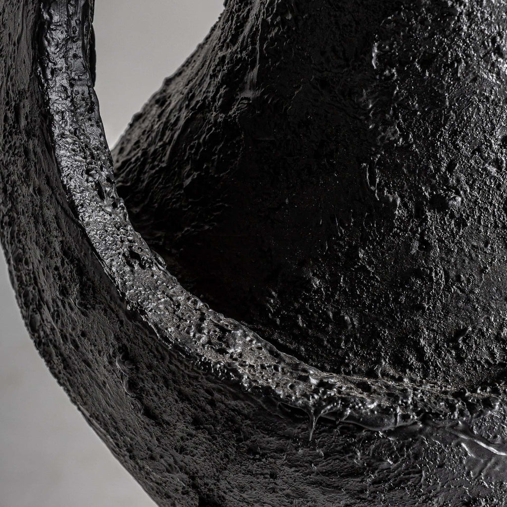 Schwarze Dekovase in Krugform - Contemporary Design
