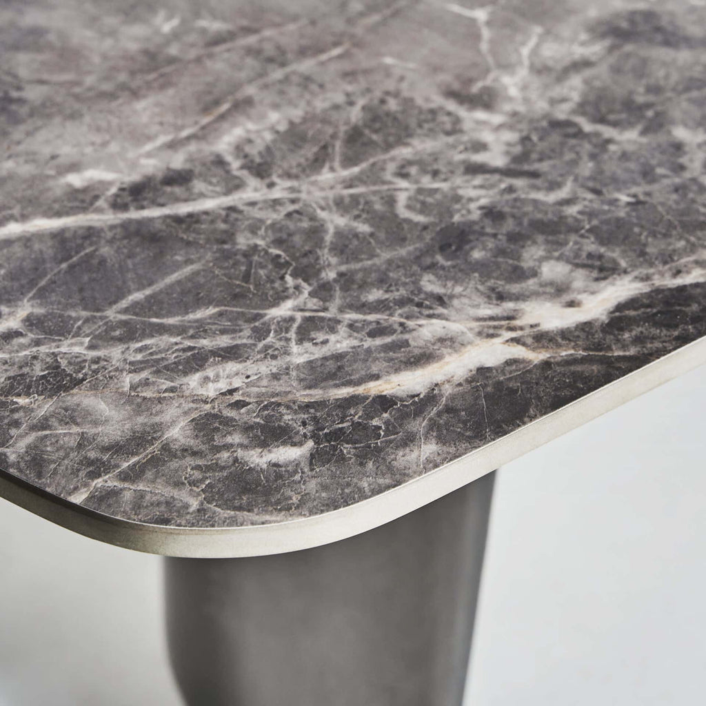 Couchtisch im Art Deco Stil in Schwarz & Grau