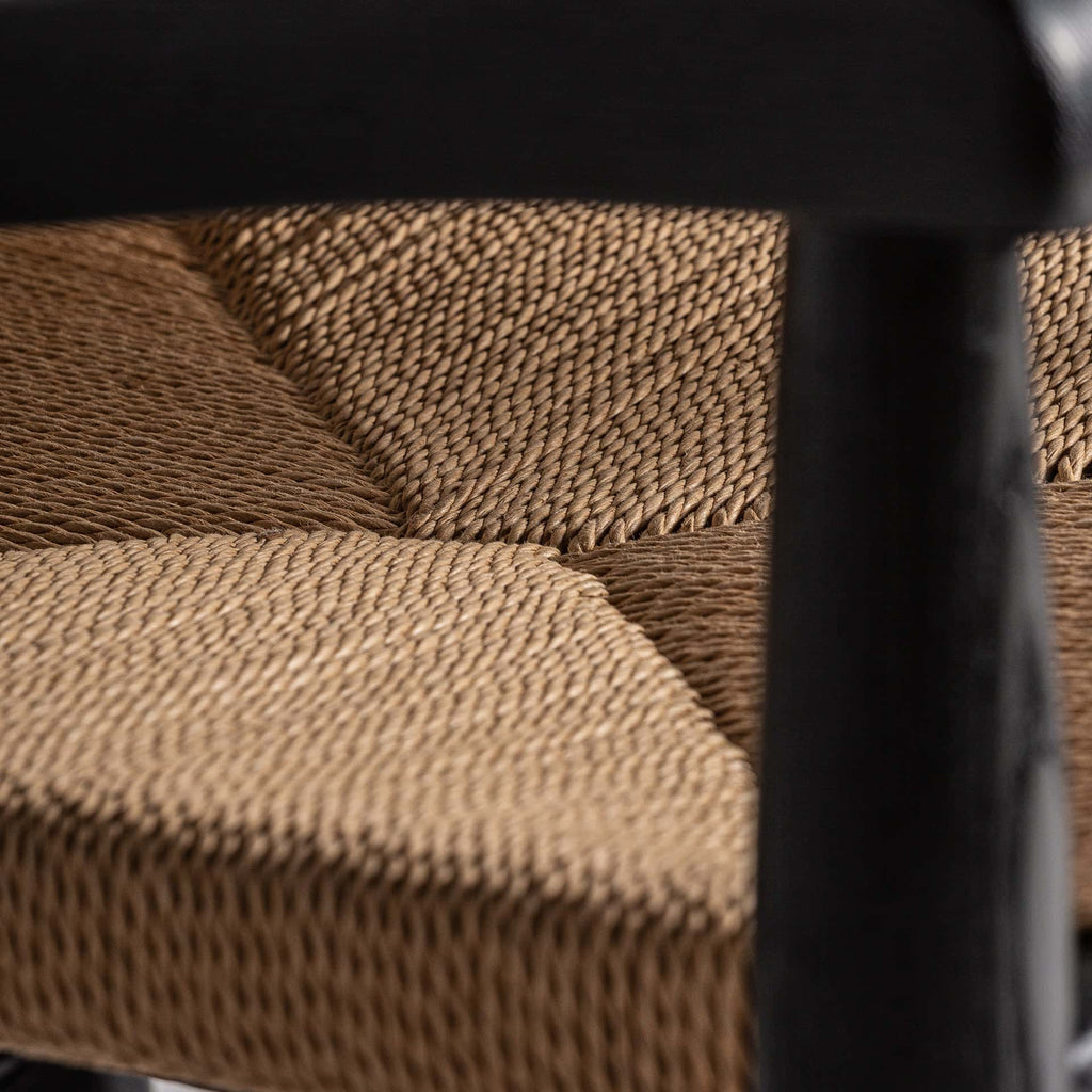 Vintage Sessel mit schwarzem Gestell und naturfarbenem Rope-Geflecht