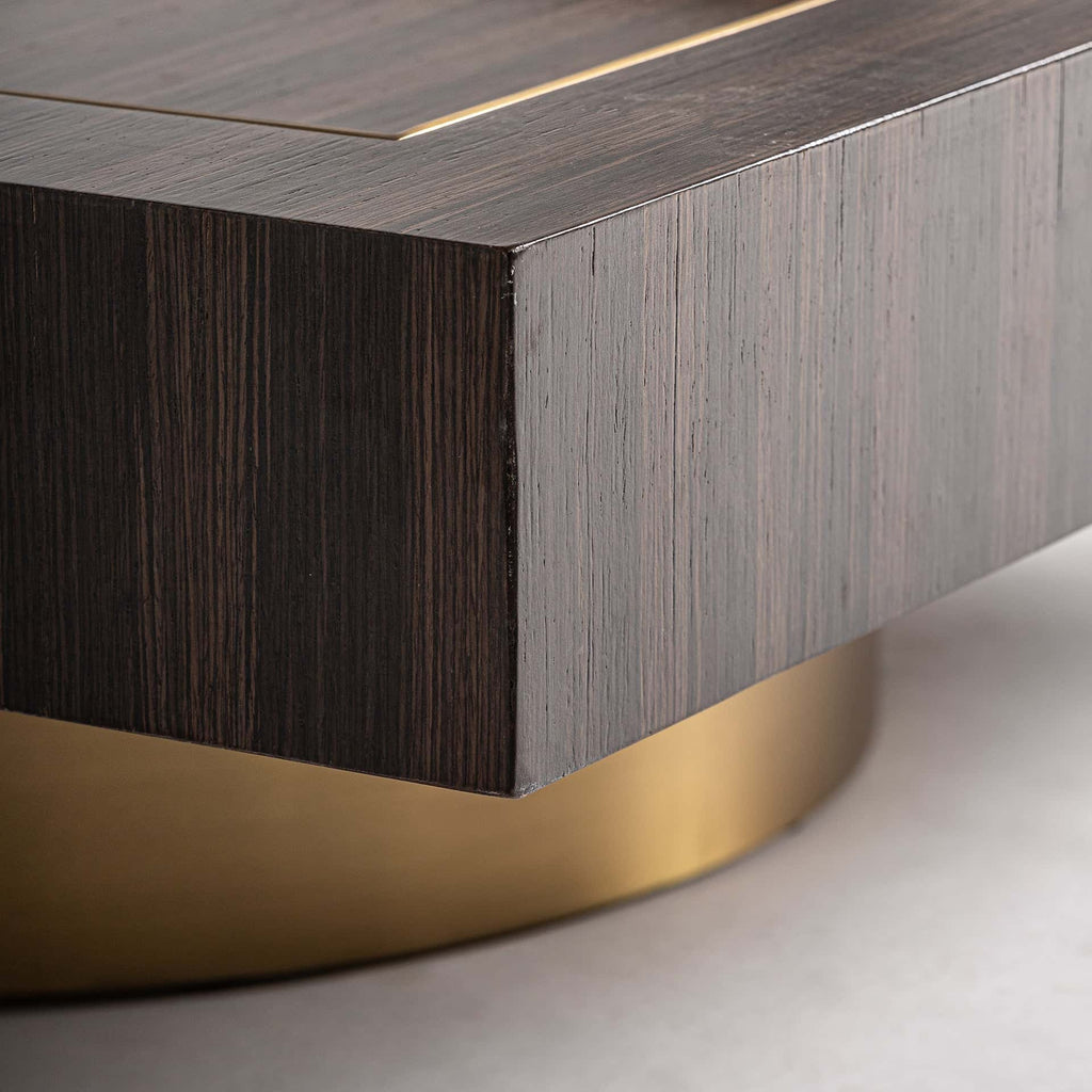 Gold-Brauner Couchtisch aus Kiefernholz und Stahl