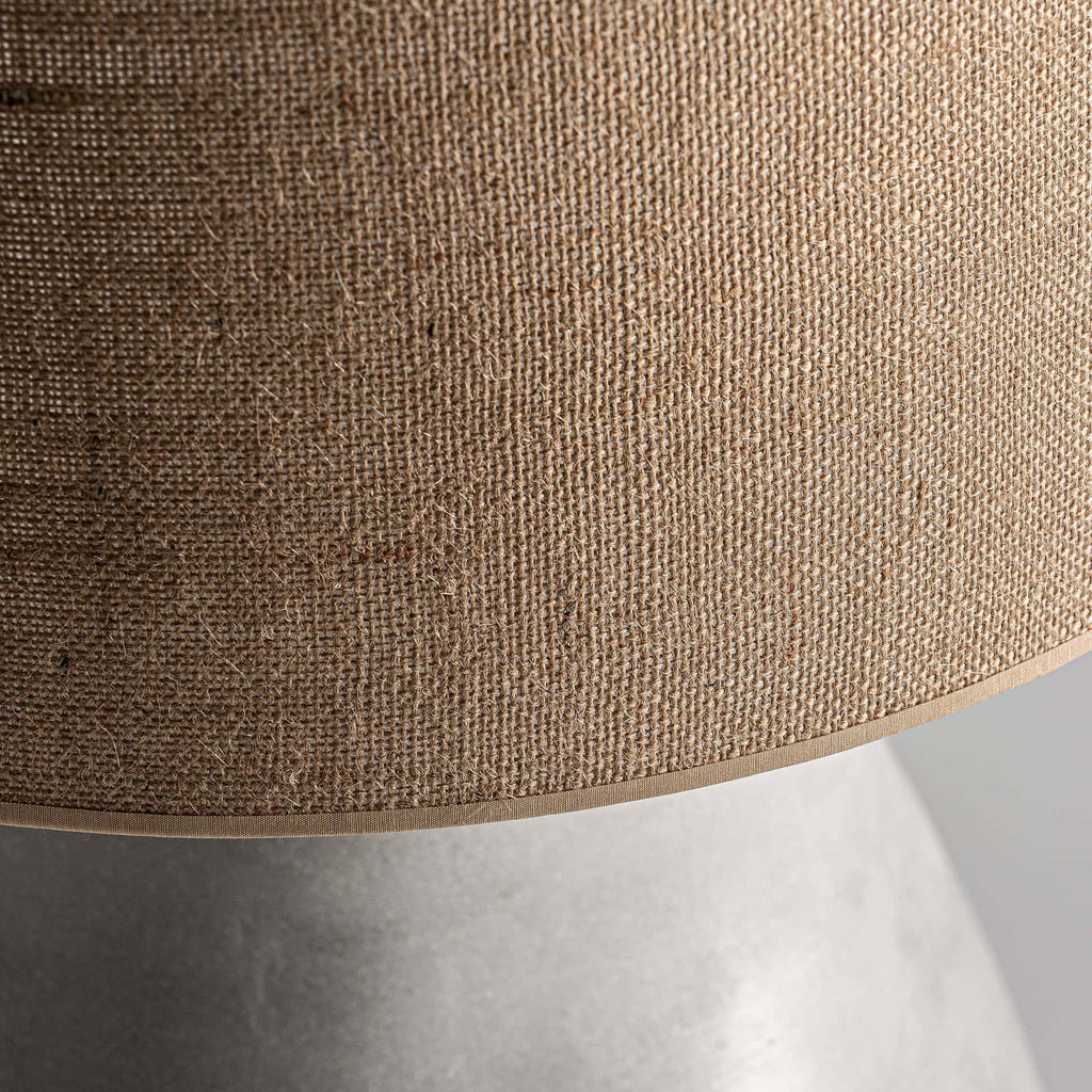 Handgefertigte Tischlampe aus Jute und Terrakotta in Beige
