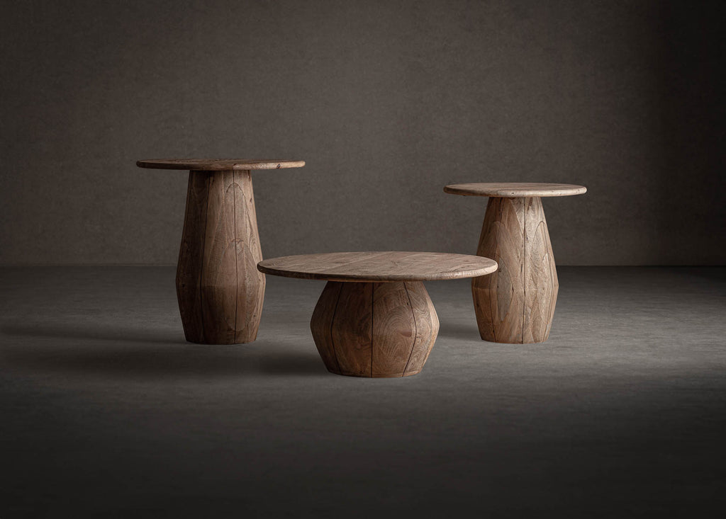 Contemporary Esstisch von VICALDESIGN aus hellbraunem Mangoholz mit geometrischem Sockel, skulpturales und funktionales Design