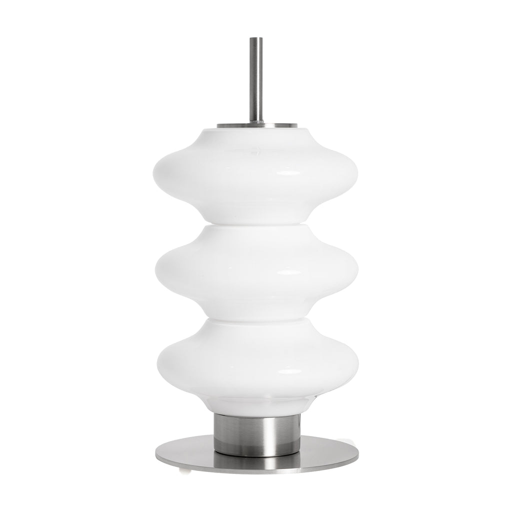Moderne Tischlampe aus weißem Glas und silberfarbenem Eisen im Contemporary Design

