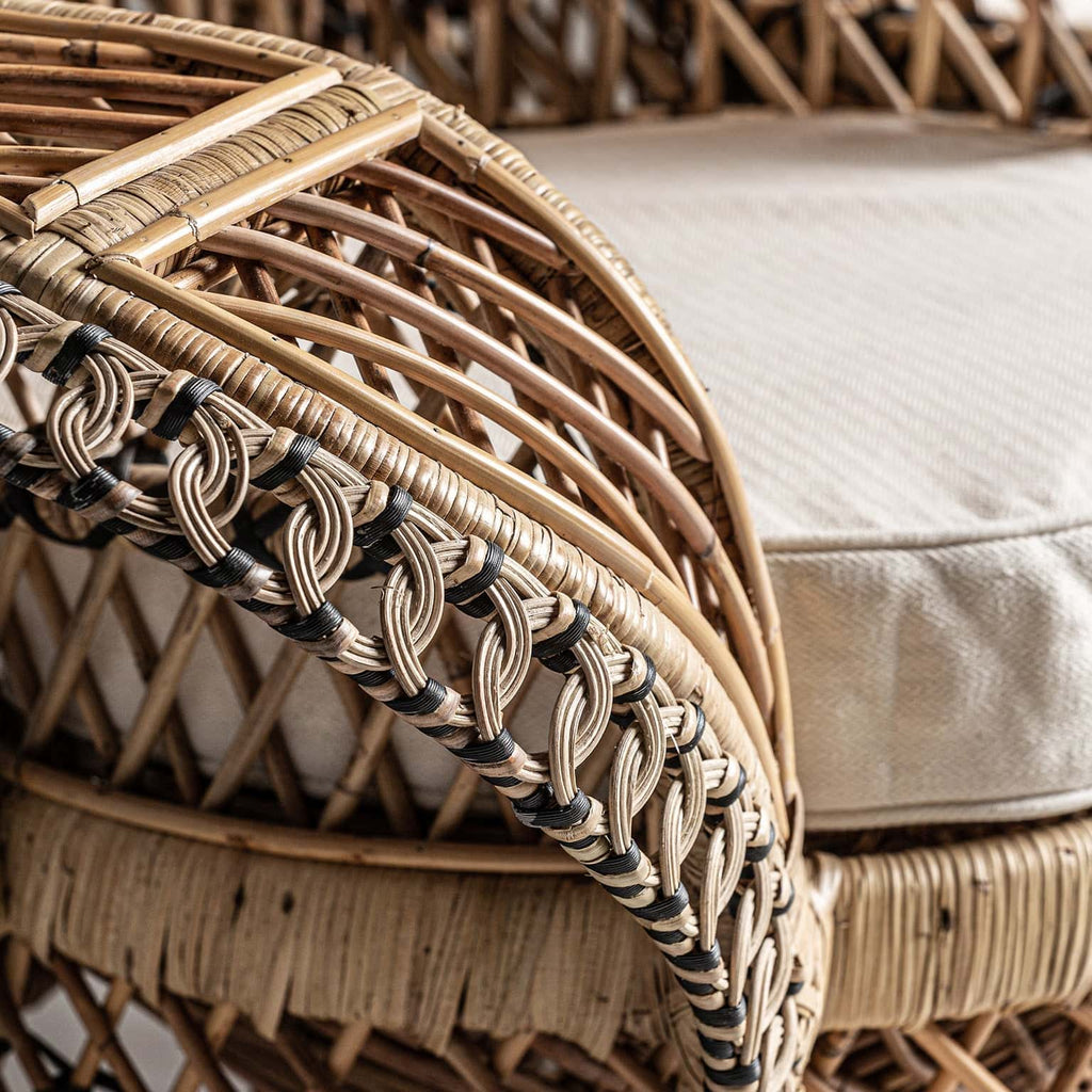 2-Sitzer Sofa Aglientu aus Rattan kombiniert mit Baumwolle - Maison Oudh