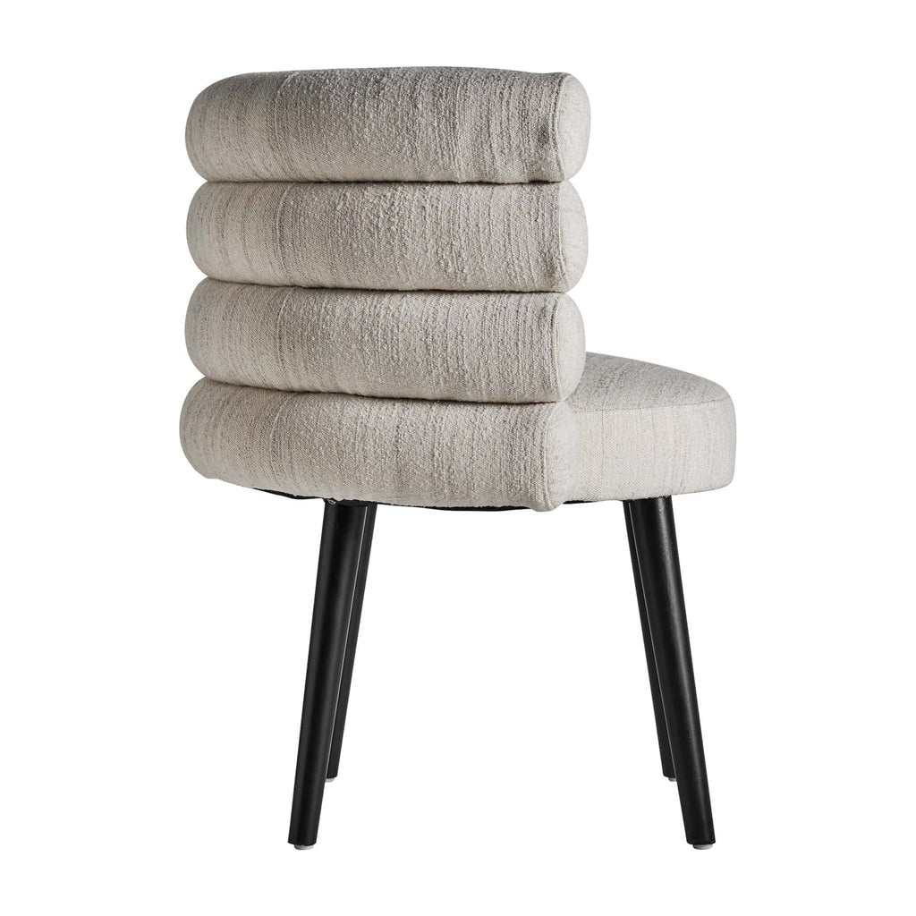 Art Deco Stuhl: Off White Bouclé trifft Schwarzes Stahlgestell - Maison Oudh