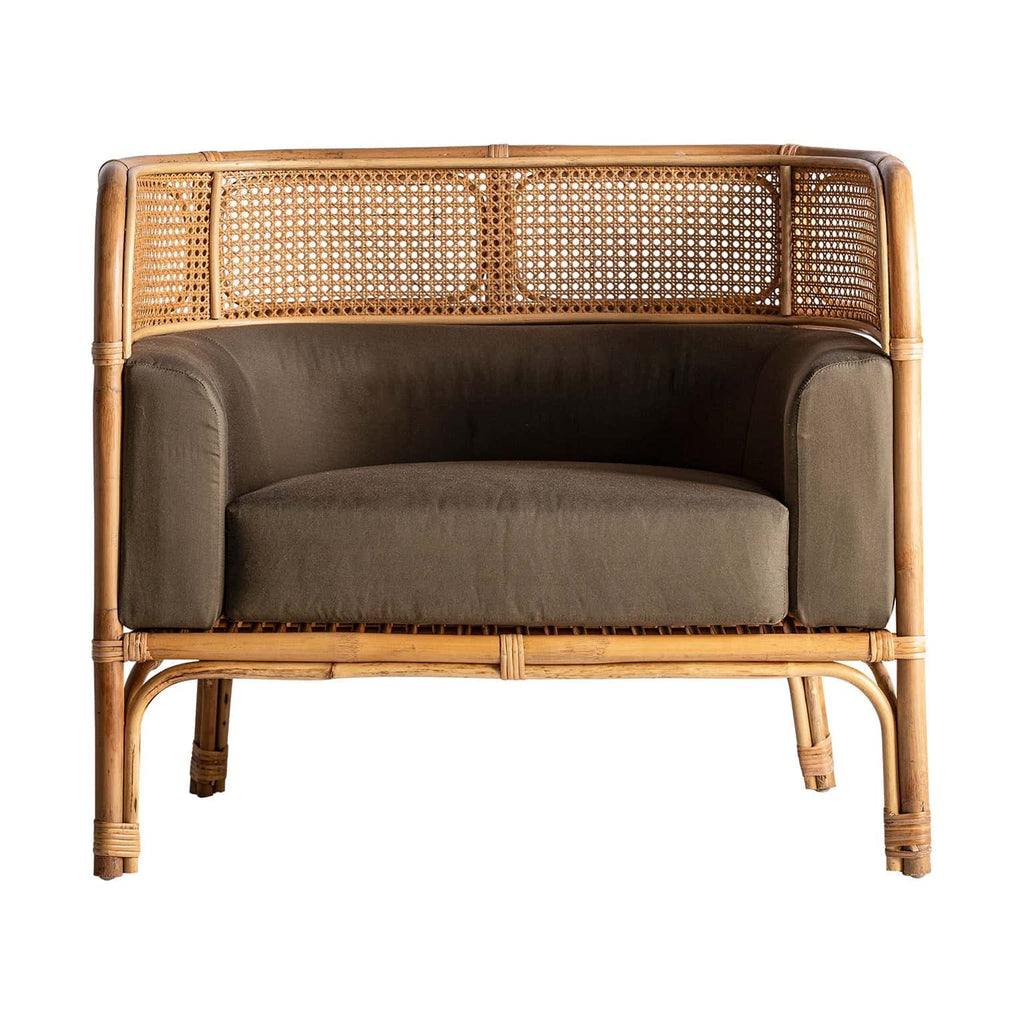 Contemporary Rattansessel in Camel mit Wiener Geflecht und Kissen - Maison Oudh