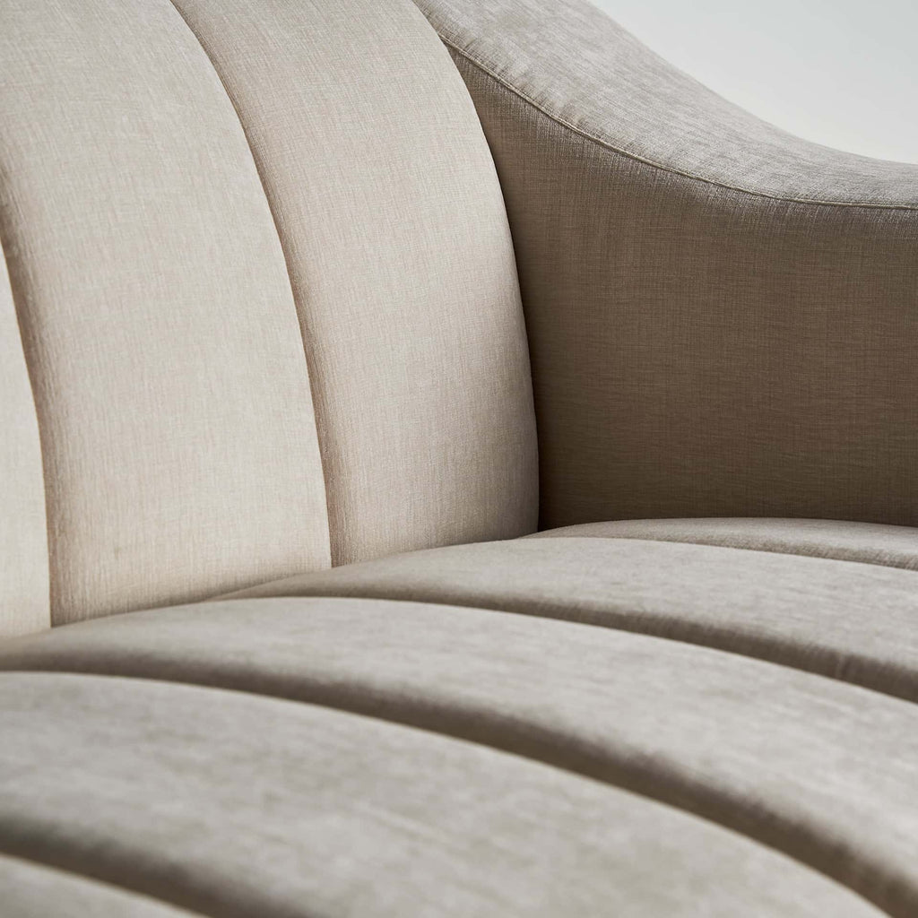 Cremefarbenes 3-Sitzer Sofa - Maison Oudh