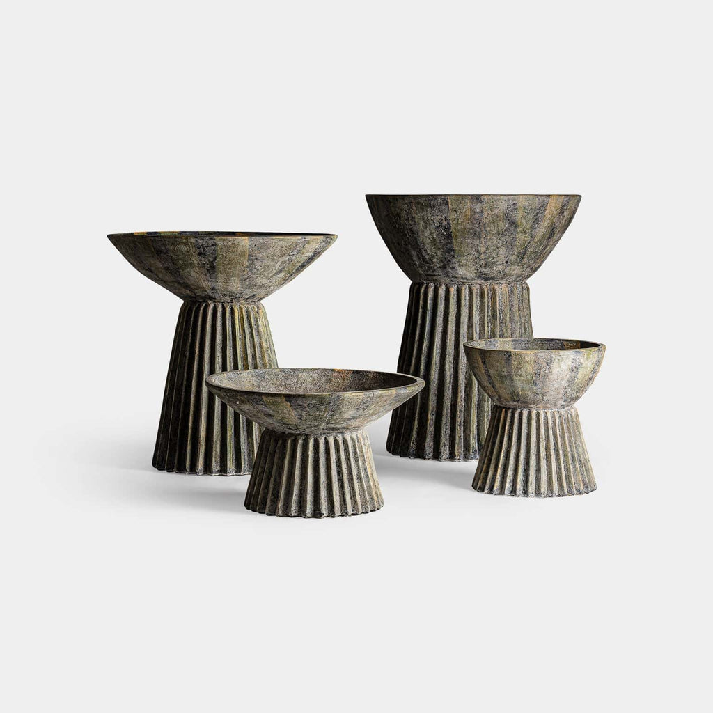 Designer Amphore Plissee aus Beton - Maison Oudh