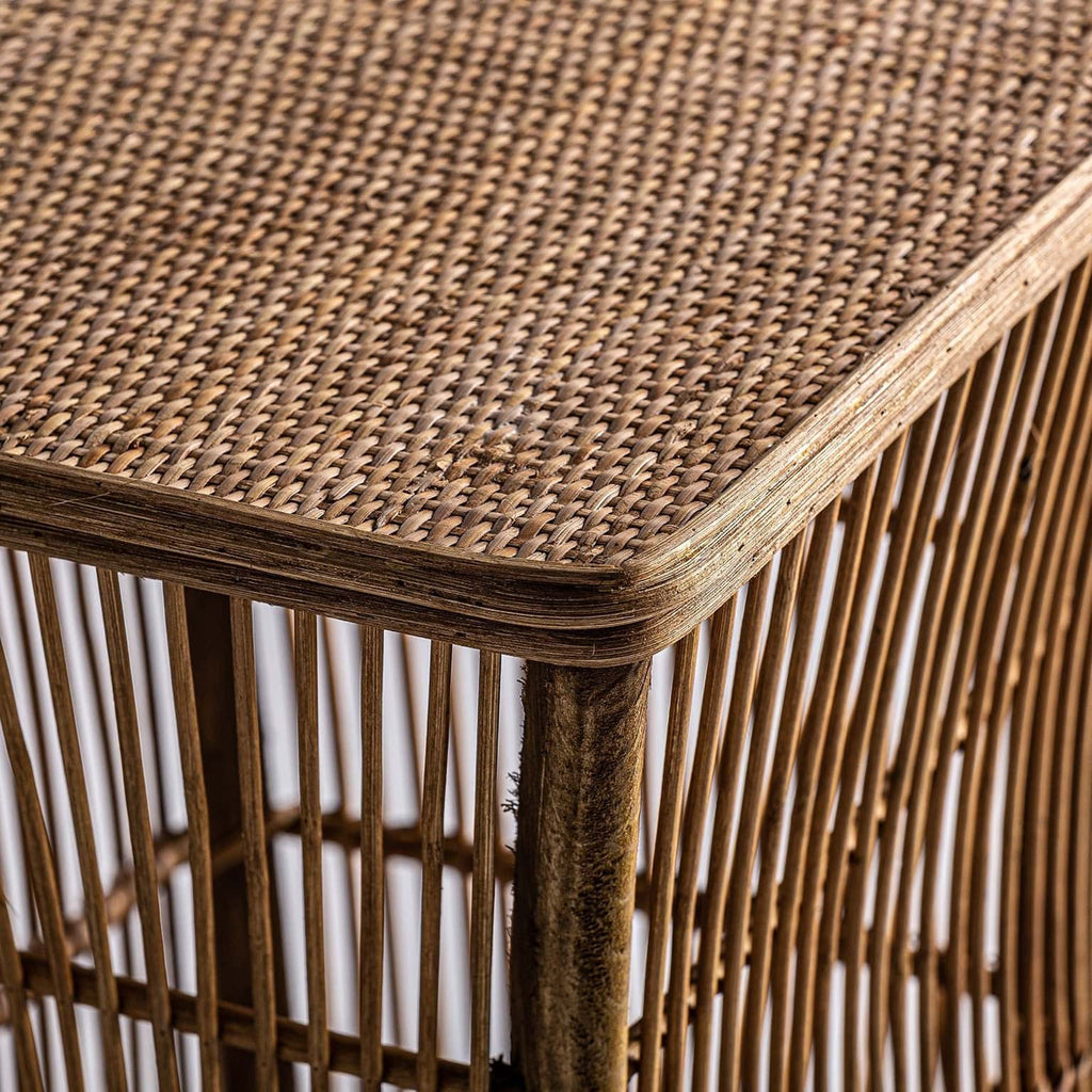 Eckiger Beistelltisch aus Bambus - Maison Oudh