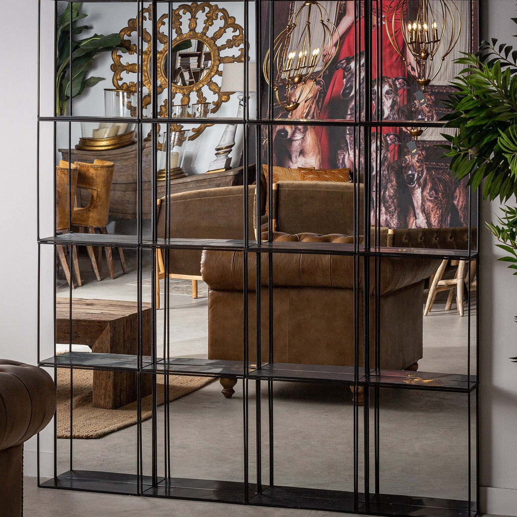 Eckiger Spiegel in Schwarz mit einer Ablagefläche im Industrial Design - Maison Oudh