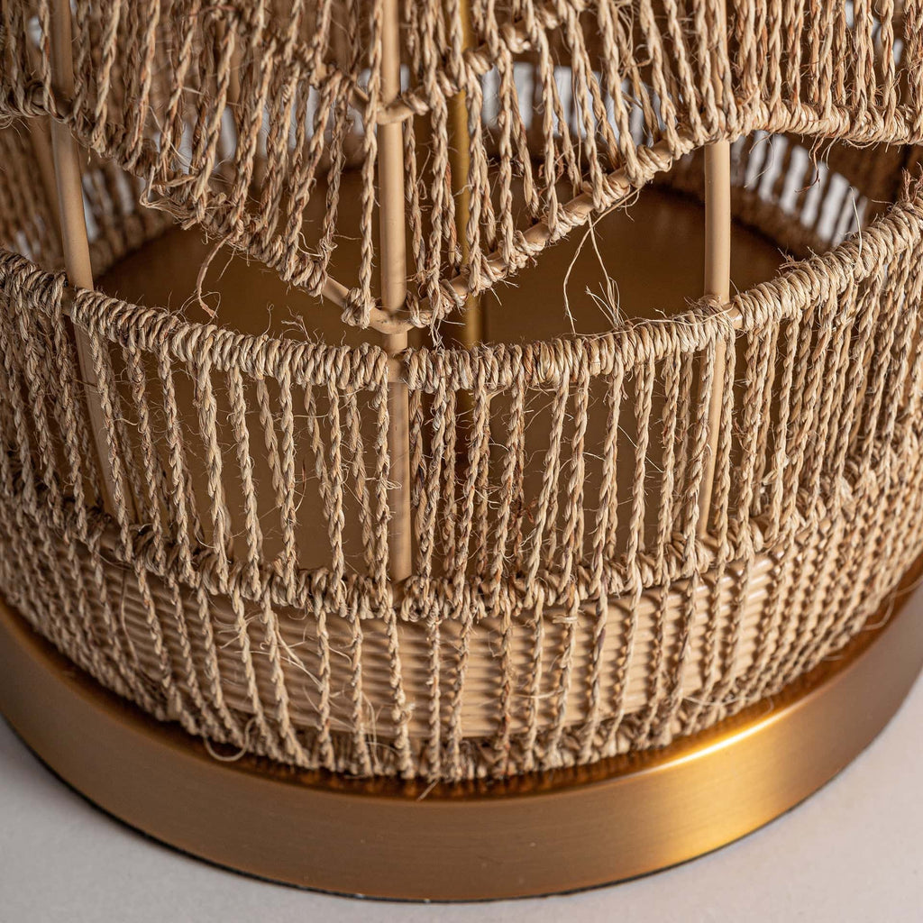 Elegante Handgefertigte Leinen Tischlampe im Contemporary Stil - Maison Oudh