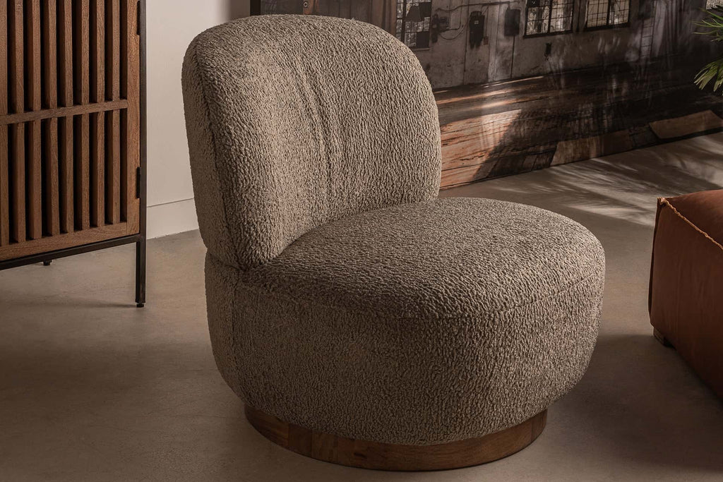 Grauer Bouclé Sessel aus Kiefernholz - Maison Oudh
