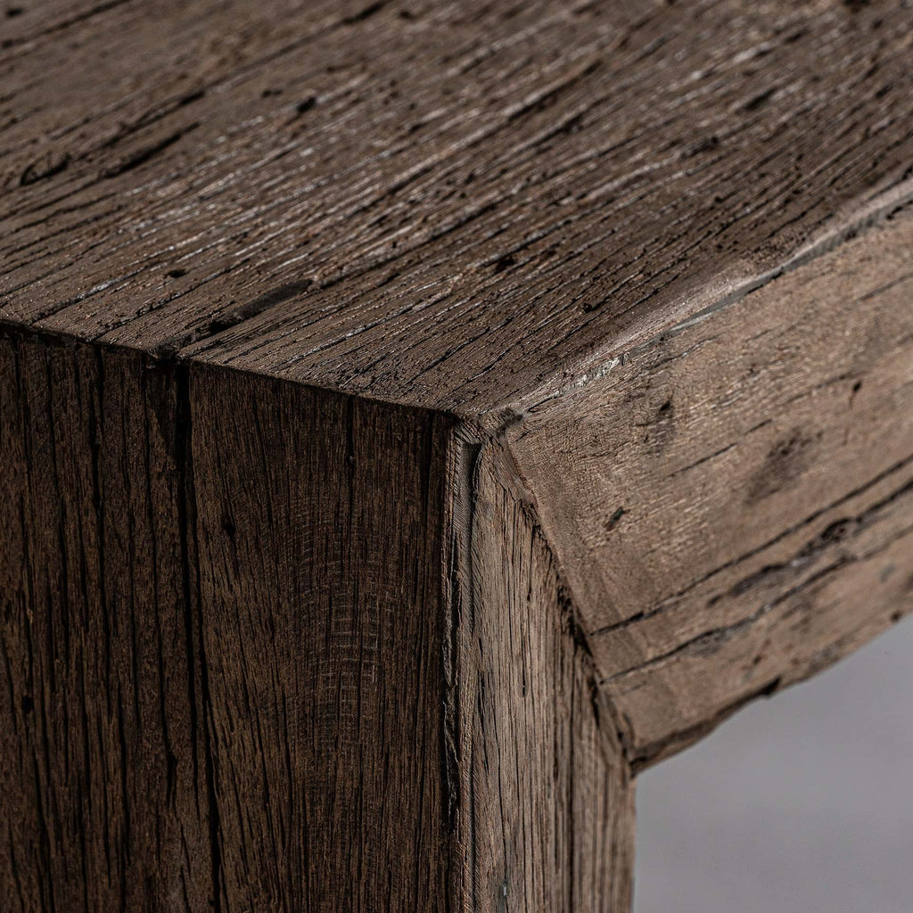 Grosser Couchtisch Unikat aus recyceltem Holz hergestellt in Handarbeit - Maison Oudh