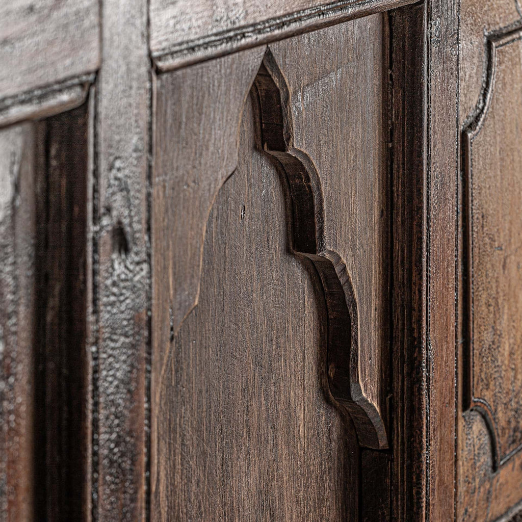 Handgefertigte Tür aus Mangoholz im Ethno Stil - Maison Oudh