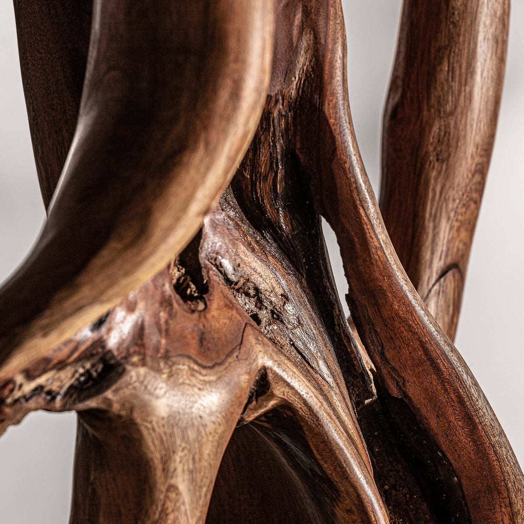 Handgefertigte Unikat Bodenskulptur aus Teakholz - Maison Oudh