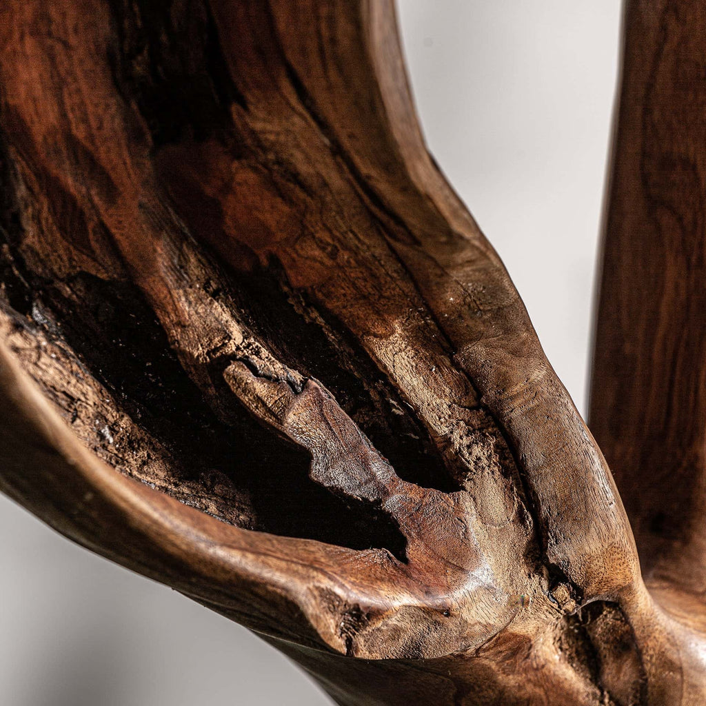 Handgefertigte Unikat Bodenskulptur aus Teakholz - Maison Oudh