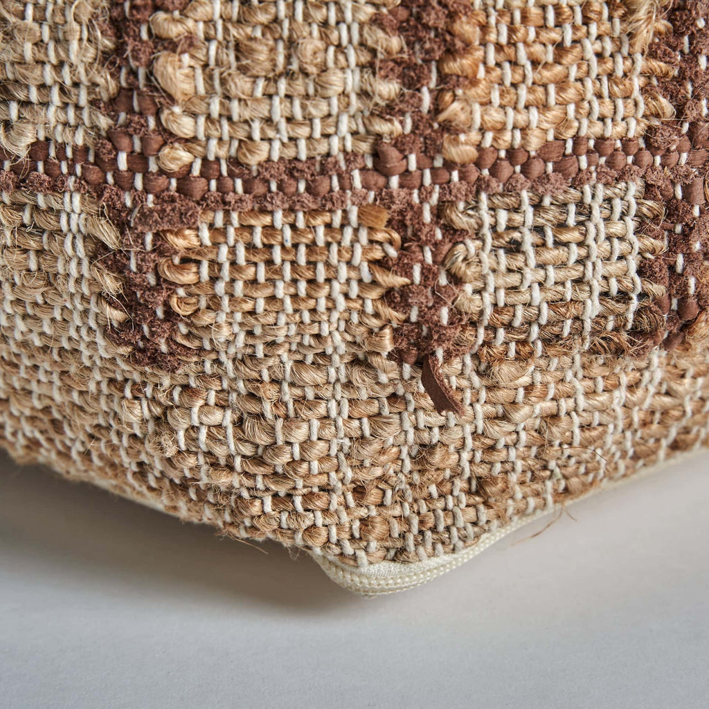 Handgefertigter Boho Pouf aus Jute, Leder und Baumwolle 