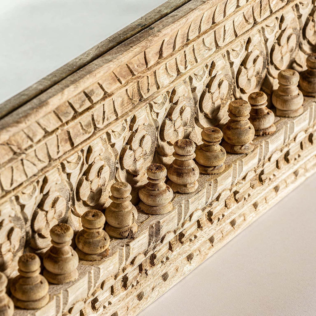 Handgefertigter Spiegel Unikat aus Mangoholz - Maison Oudh
