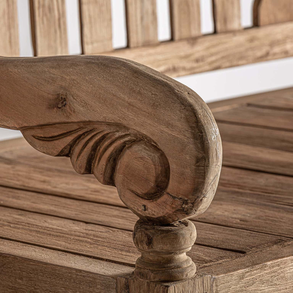 Handgefertigtes Sofa aus Teakholz mit Schnitzereien - Maison Oudh
