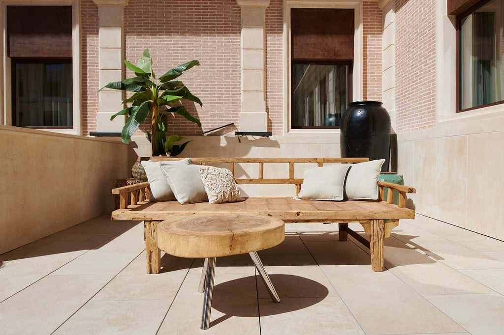Handgefertigtes Sofabett aus Teakholz - Maison Oudh