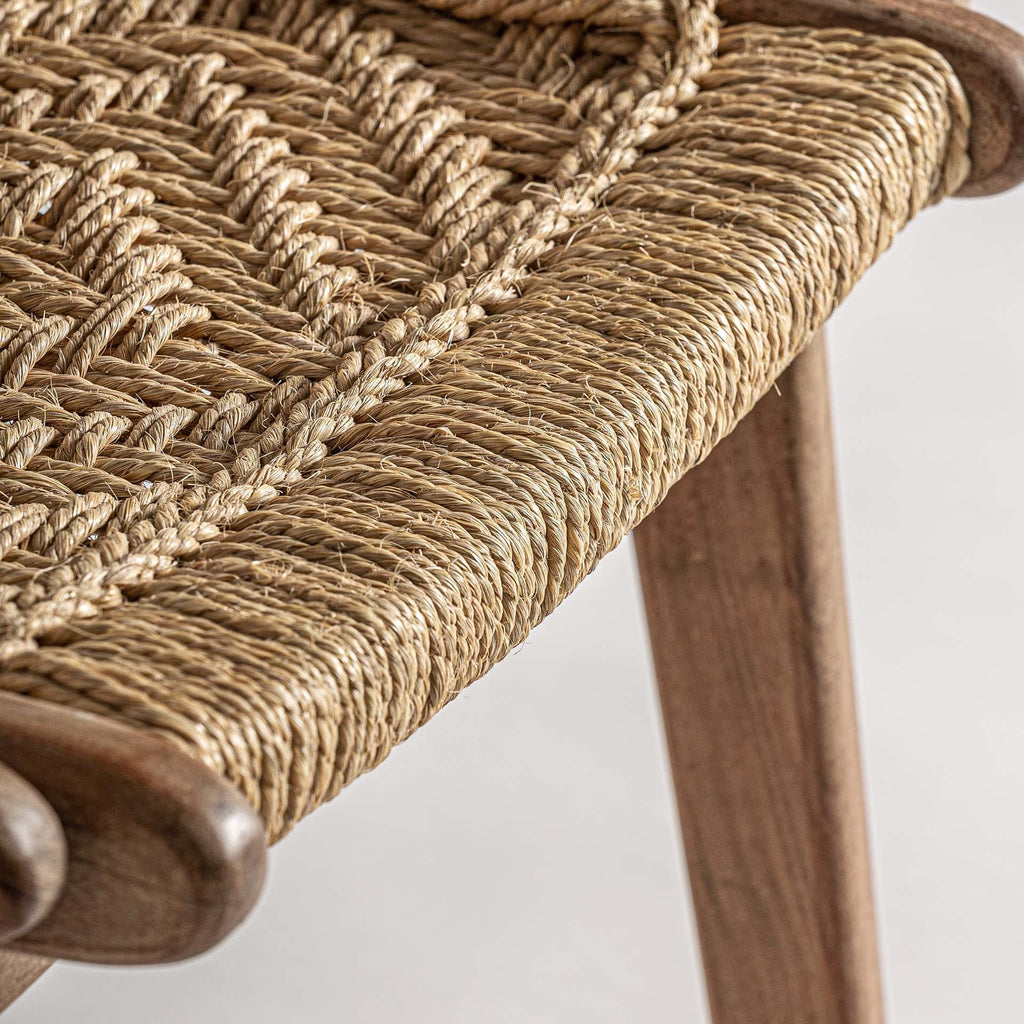 Kolonial Stuhl aus Mangoholz und Jute - Maison Oudh