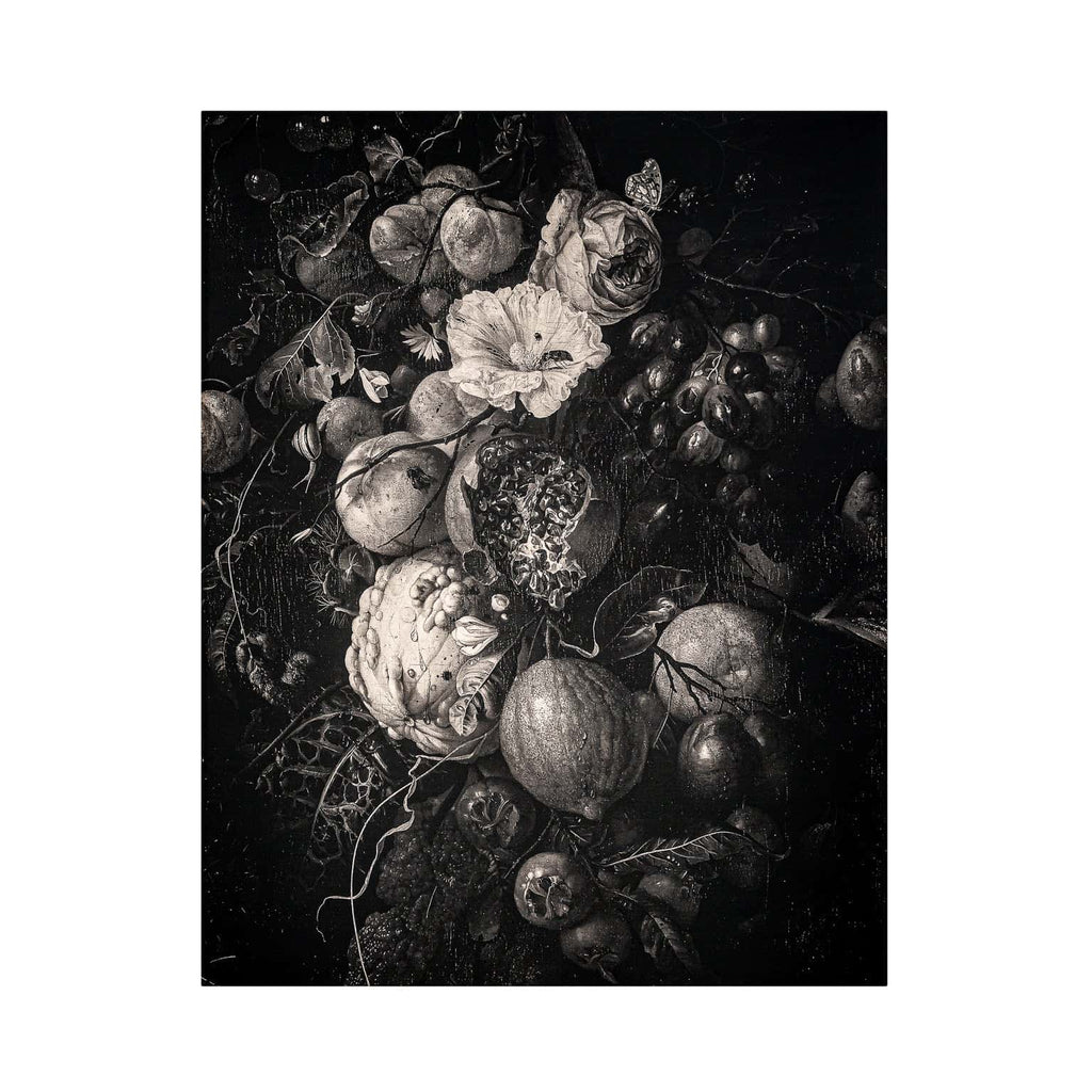 Leinwandbild mit einer Blumenpracht in Schwarz und Weiß - Maison Oudh
