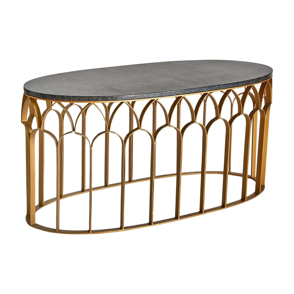 Ovaler Couchtisch in Gold kombiniert mit einer schwarzen Marmorplatte im Art Deco Stil - Maison Oudh
