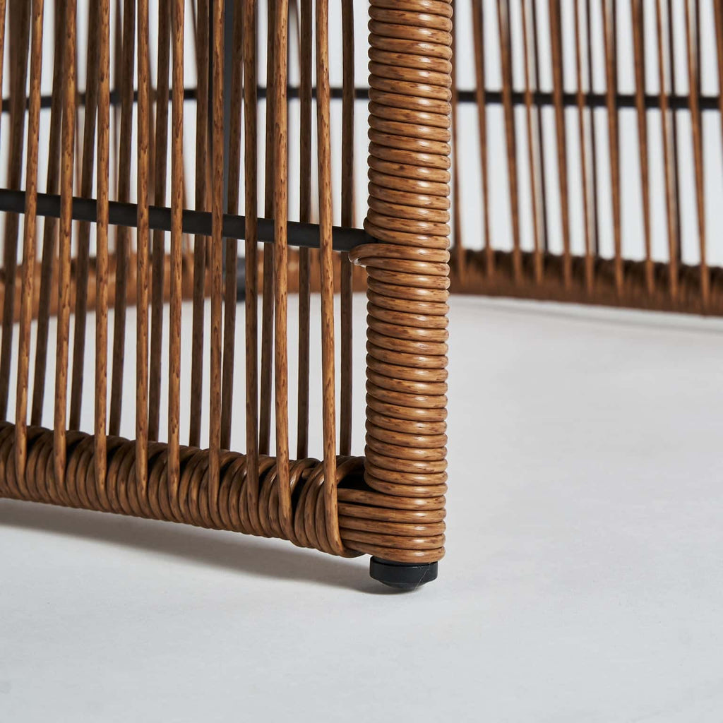 Rattansessel in Natur mit Polsterkissen - Maison Oudh