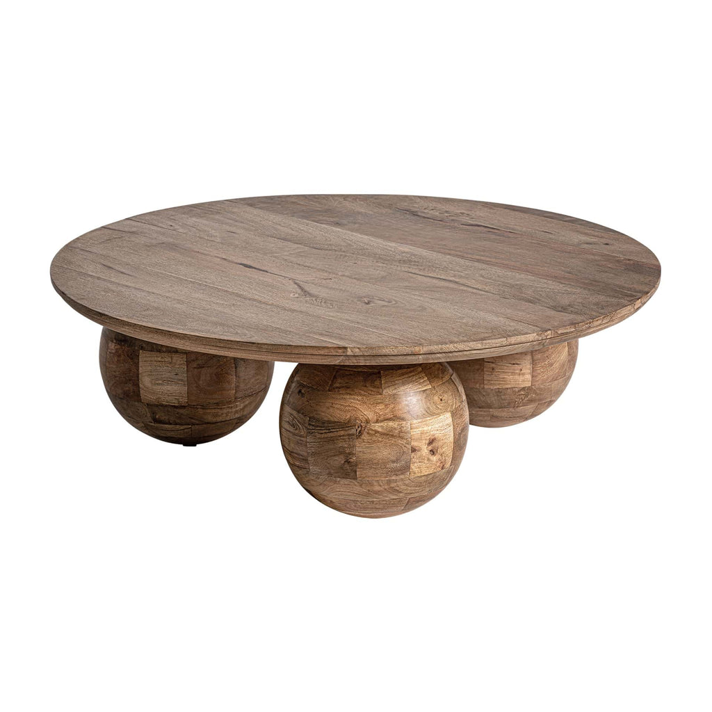 Runder Couchtisch aus Mangoholz mit drei Kugelbeinen - Maison Oudh