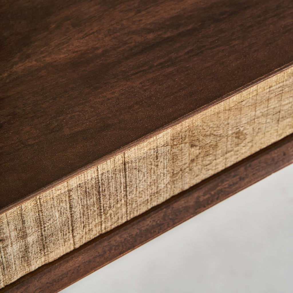 Schreibtisch aus Mangoholz mit zwei Schubladen - Maison Oudh