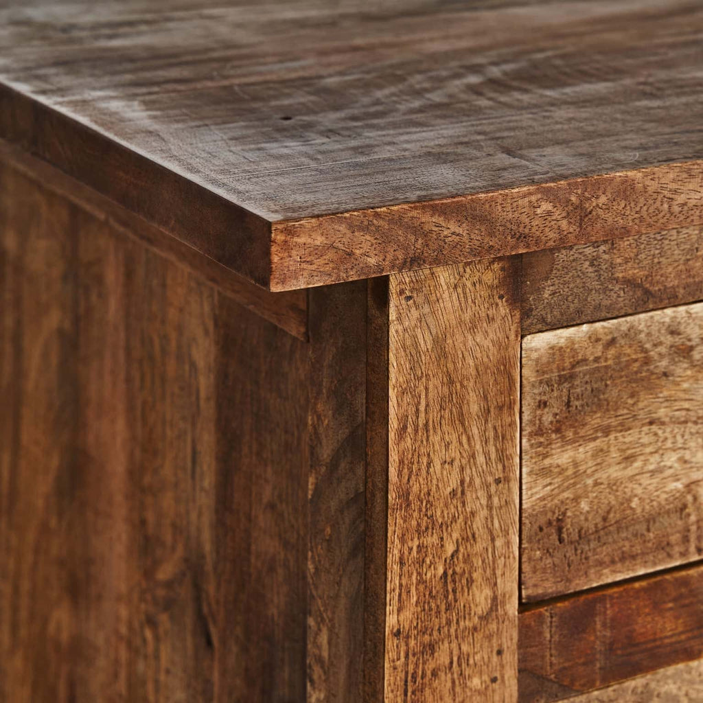 Schreibtisch mit Schubladen aus Mangoholz im Kolonial Stil - Maison Oudh