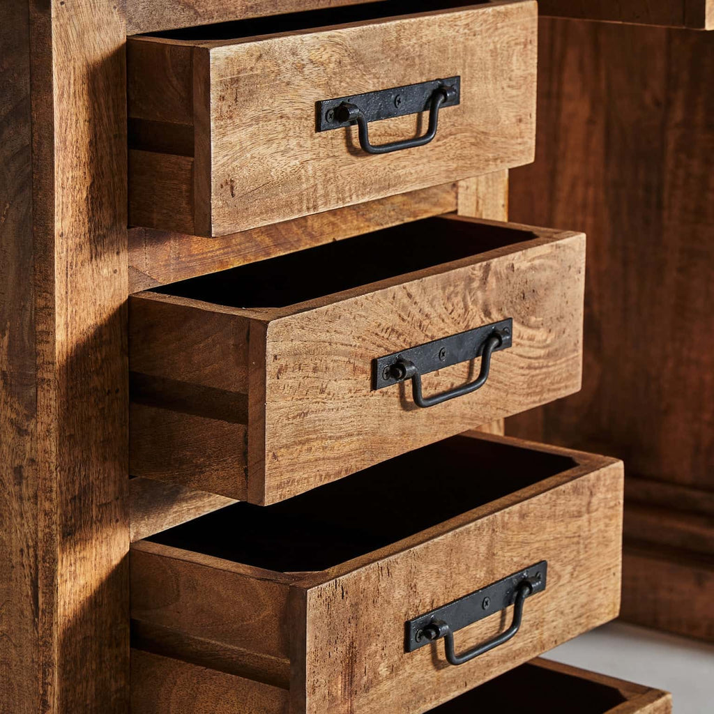 Schreibtisch mit Schubladen aus Mangoholz im Kolonial Stil - Maison Oudh