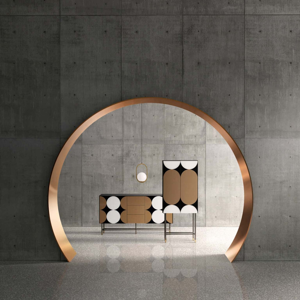 Sideboard im Art Deco Stil mit geometrischen Applikationen - Maison Oudh