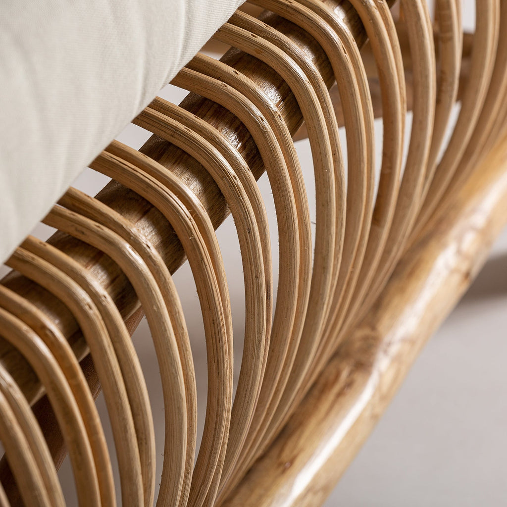 Sofa aus Rattan kombiniert mit weisser Baumwolle (wasserabweisend) - Maison Oudh