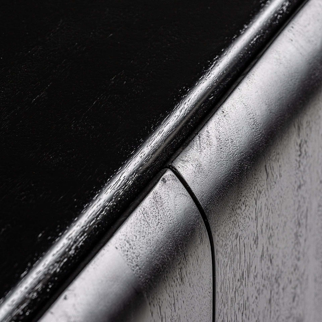 Viertüriges Sideboard aus Mangoholz in Schwarz -small- - Maison Oudh