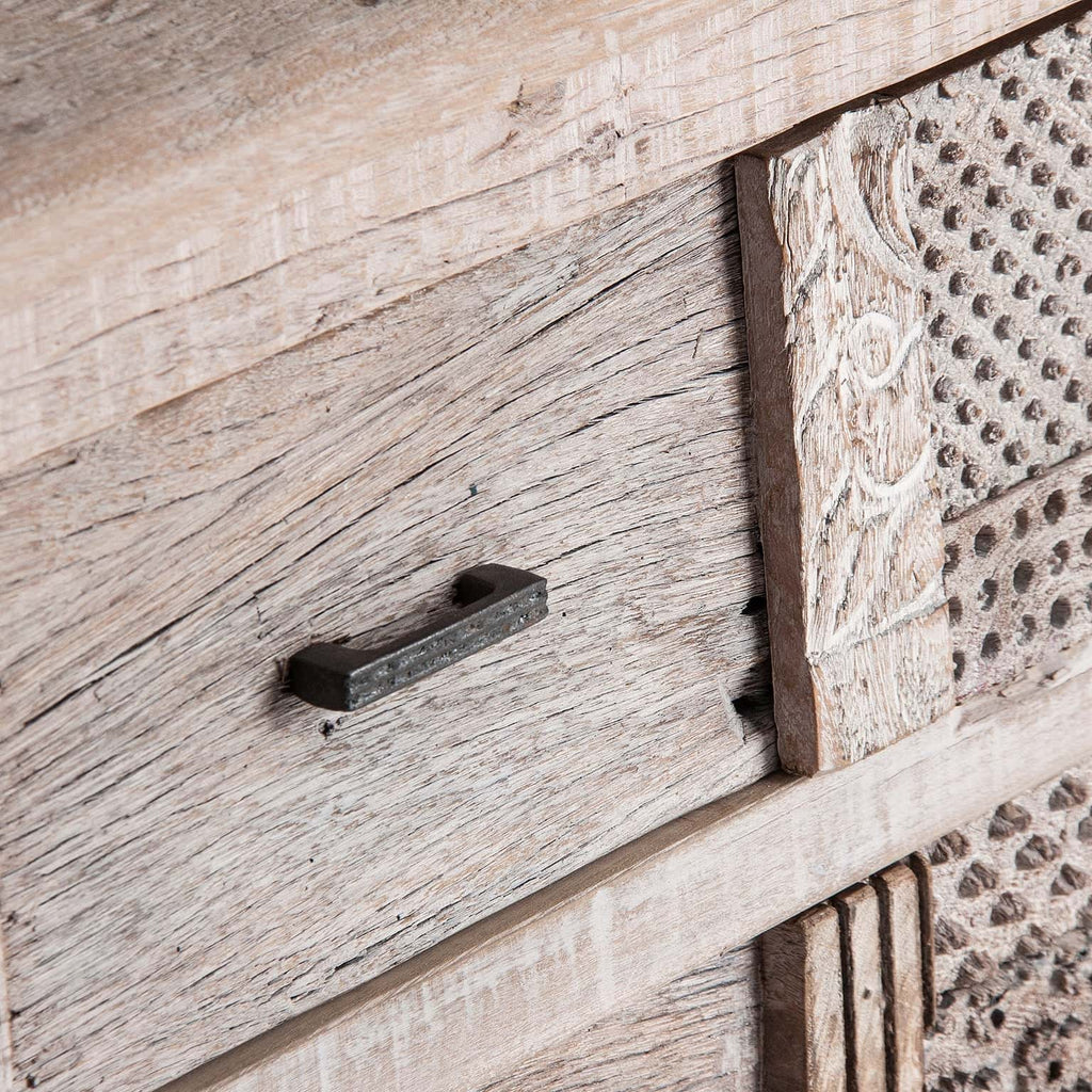 Vintage Sideboard aus Mangoholz mit handgeschnitzten Designs - Maison Oudh